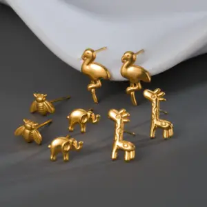 Wholesale PVD Coated Real Gold Plated Animal Moon Flower 304 Stainless Steel Simple Style Waterproof Non Tarnish Ear Studs