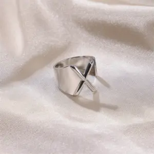 Silver / X