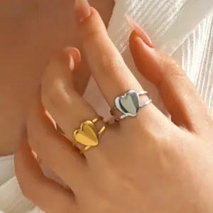 Wholesale Ion Plating (IP) 18K Gold Plated Heart Shape 304 Stainless Steel IG Style Cute Simple Style Waterproof Non Tarnish Open Rings