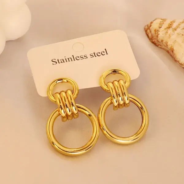 Wholesale Gold Titanium Steel Geometric Earrings Simple Design Luxury Women's Fashion Jewelry Elegant Vintage Sensation Round Shape