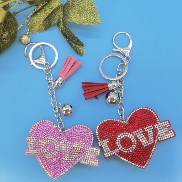 Wholesale Diamond studded LOVE love keychain