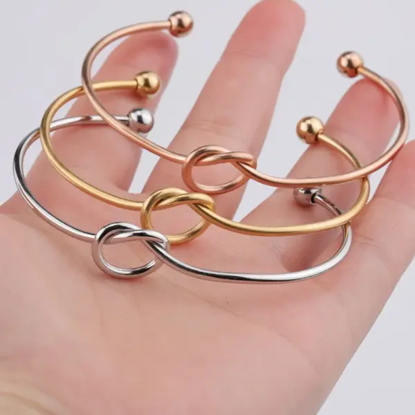 Wholesale PVD Coated 18K Gold Real Gold Plated Solid Color Stainless Steel Basic Classic Style Waterproof Non Tarnish 304 Stainless Steel Bangle