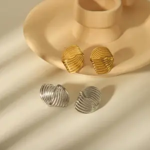 Wholesale 1 Pair Casual Basic Retro Geometric Solid Color Plating 304 Stainless Steel 18K Gold Plated Ear Studs