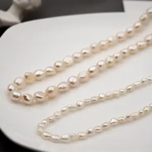 Wholesale Pearl Ferroalloy Vacuum Plating 18K Real Gold Plated Freshwater Pearl Pearl Cable Chain Irregular Necklace