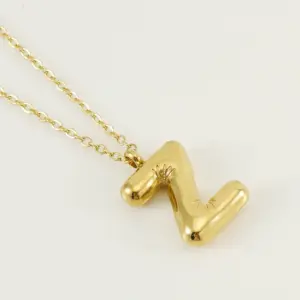 Letter Z [Gold] / 18K