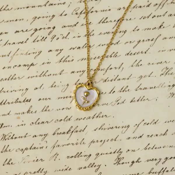 Wholesale Vacuum Plating 18K Gold Plated Sun 304 Stainless Steel Baroque Style Beach Commute 304 Stainless Steel Pendant Necklace