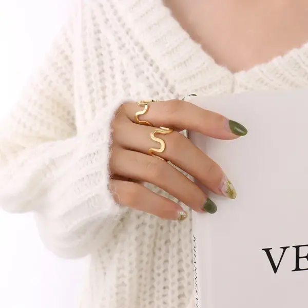 Wholesale PVD Coated Real Gold Plated 18K Gold Geometric 304 Stainless Steel Fashion Waterproof Non Tarnish