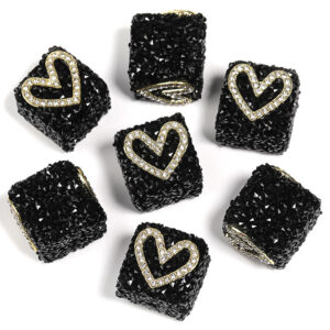 Heart - Black / 17mm