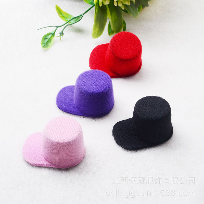 Wholesale mini flannel baseball cap doll props small size cap diy hair aessories hairpin aessories decorative cap