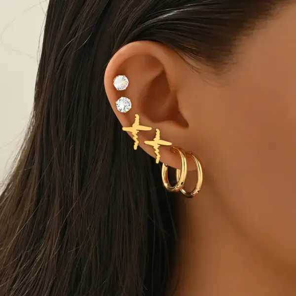 Wholesale Three Pairs Fashion 304 Stainless Steel Geometric Heart Flower Rectangle Three-Dimensional Hoop Earrings Set For Women Daily 18K Gold Plated