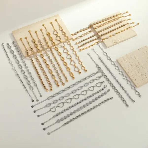 Wholesale Color Retention 304 Stainless Steel Round Heart Zircon Bracelet Gold Plated Elegant Bracelet