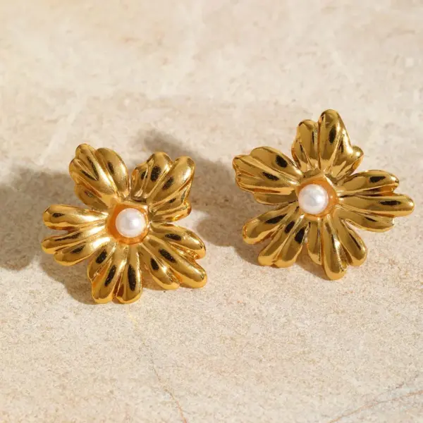 Wholesale 1 Pair Casual Basic Simple Style Flower Bow Knot Inlay 304 Stainless Steel Imitation Pearl 18K Gold Plated Ear Studs