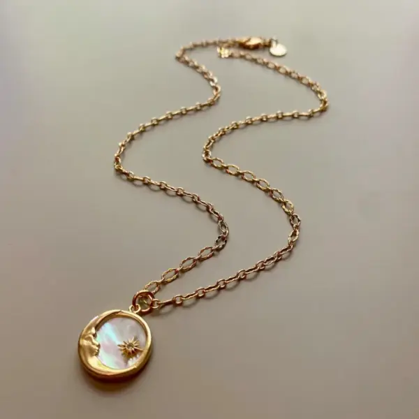 Wholesale Jewelry Simple Style Commute Star Moon 304 Stainless Steel Shell 18K Gold Plated Enamel Stainless Steel Necklaces
