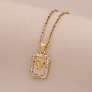 Gold / Average Size / V#