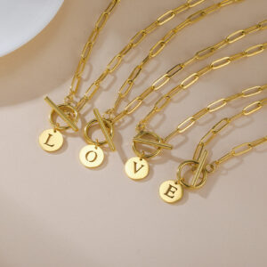 Wholesale Foreign trade new European and American 26 letters pendant necklace ins304 stainless steel OT buckle all-match clip clavicle chain