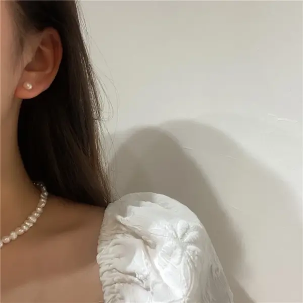 Wholesale 1 Pair Retro Solid Color Plating Freshwater Pearl Ear Studs