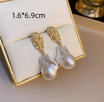 Wholesale 1 Pair Retro French Style Irregular Geometric Oval Inlay Copper Imitation Pearl Tiger Eye Drop Earrings Ear Studs