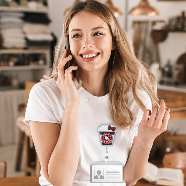 Wholesale Medical and nursing glitter liquid quicksand oil acrylic badge retractable easy pull buckle