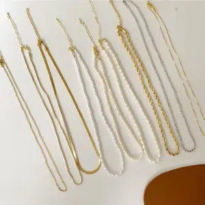 Wholesale Simple Style Solid Color Twist Freshwater Pearl Titanium Steel Necklace 1 Piece