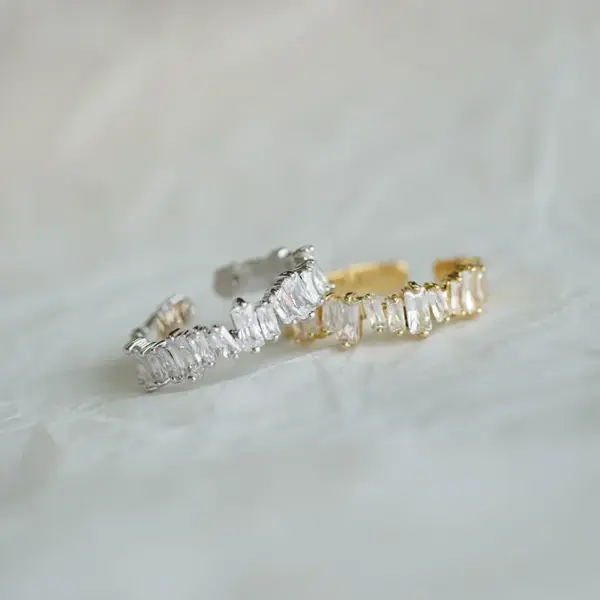 Wholesale Simple Style Solid Color Copper Plating Inlay Artificial Gemstones White Gold Plated Gold Plated Open Rings