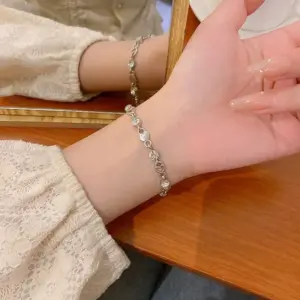 D018 Silver