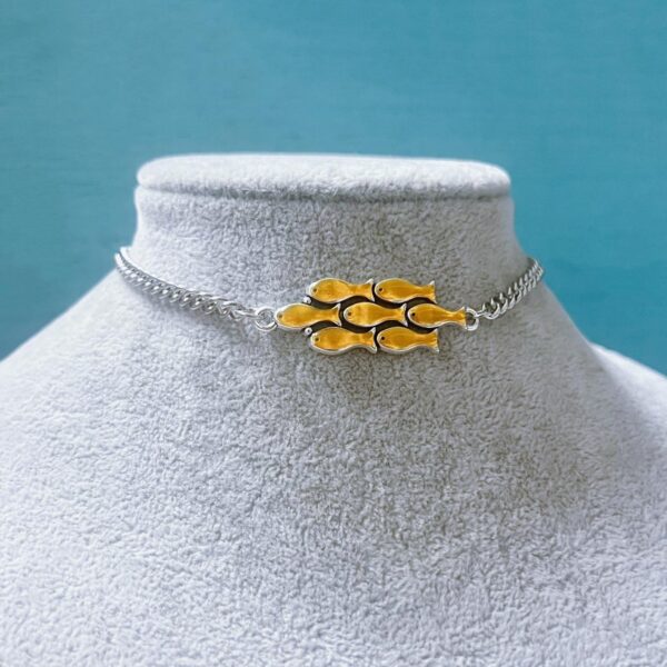 Wholesale Amazon new jewelry vintage silver necklace blue small fish group bracelet unique jewelry factory direct sales