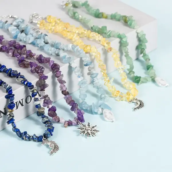 Wholesale Fashion Geometric Crystal Beaded Necklace