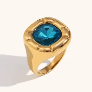 Blue Diamond Ring-8