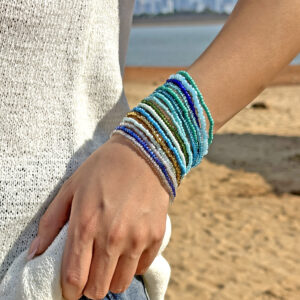 Wholesale Elegant Fashion Contrast Beige Bracelet suit Personalized All-match Mori Beach Stacked Women's Dopamine Colorful Bracelet