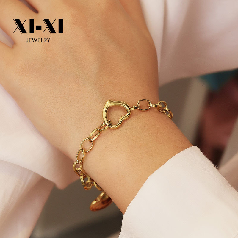 Wholesale European and American INS style stainless steel bracelet plated 18k gold heart shaped bracelet love heart pendant titanium steel bracelet fo