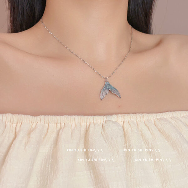 Wholesale Colorful Blue and Purple Fishtail Necklace French Super Fairy Mermaid Princess Light Luxury Elegant Magic Flash All-match Clavicle Chain