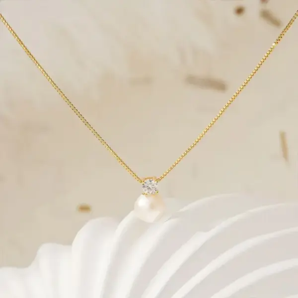 Wholesale 304 Stainless Steel Solid Color PVD Coated Pearl 18K Real Gold Plated Simple Style Classic Style Waterproof Non Tarnish Micro Super Whisper Thin Chain Lobster Trigger Clasp Closure Gold Pendant Necklace
