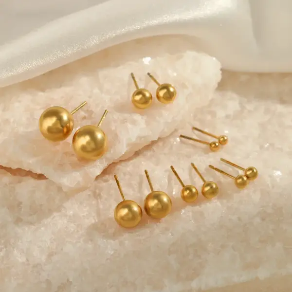 Wholesale 1 Pair Simple Style Ball Solid Color Plating 304 Stainless Steel Stainless Steel Earrings