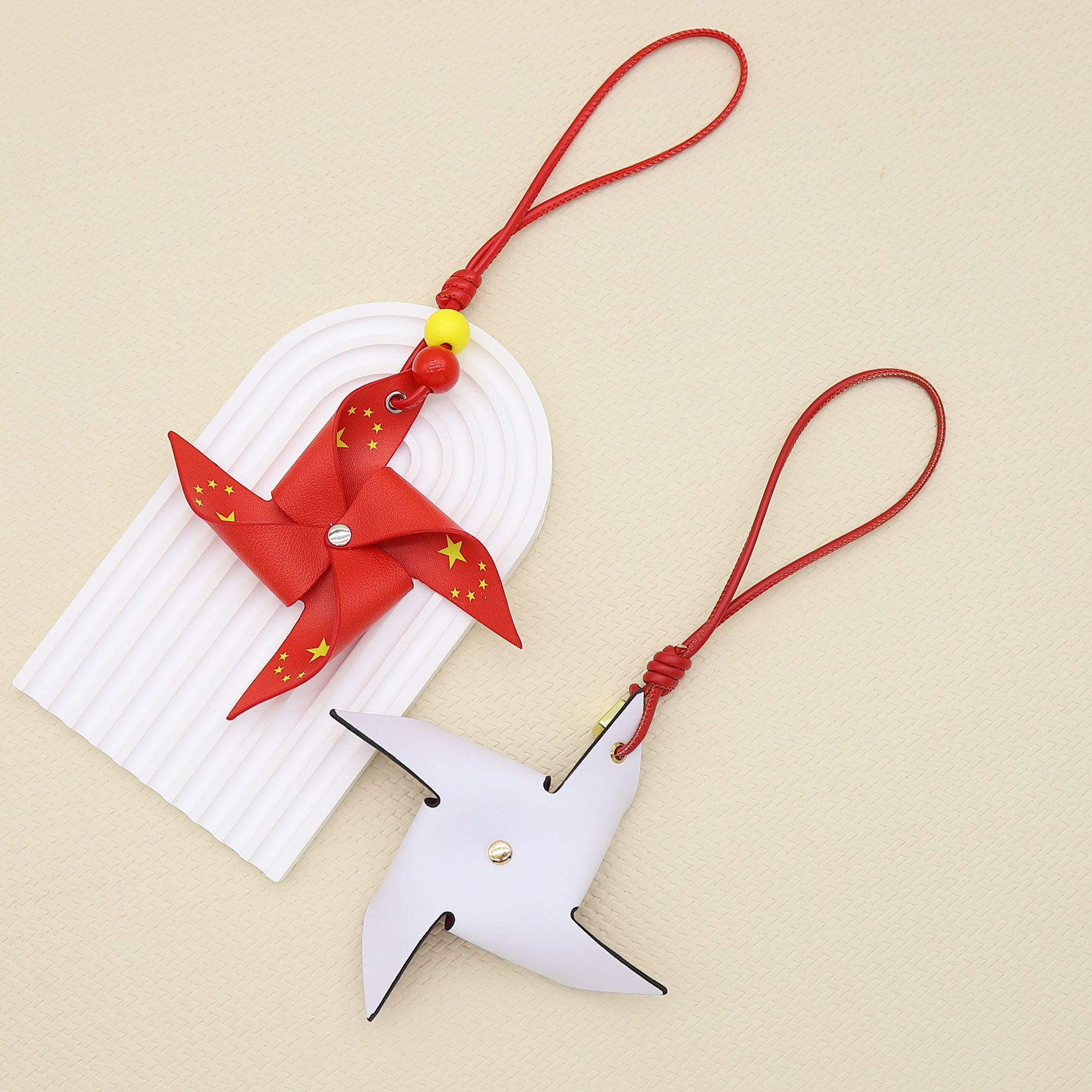 Wholesale Chinese style windmill versatile keychain