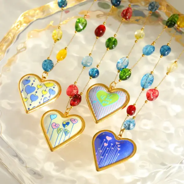 Wholesale Fresh Sweet 18K Gold Plated Stainless Steel Heart Shaped Pendant Beaded Necklace Jewelry For Women Classic Cute Queen Style