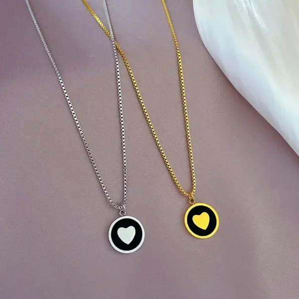 PVD Coated Real Gold Plated Round Heart Shape Titanium Steel Fashion Waterproof Non Tarnish Titanium Steel Pendant Necklace
