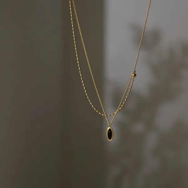 Wholesale PVD Coated Real Gold Plated 18K Gold Oval 304 Stainless Steel IG Style Simple Style Waterproof Non Tarnish 304 Stainless Steel Necklace