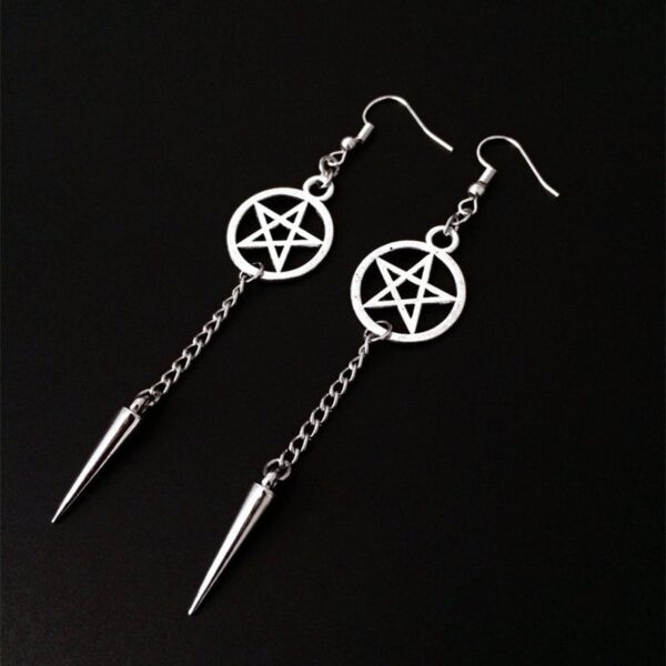Wholesale Five-inted Star Sword Daer Earrings Gothic Diablo Sernatural wer Earrings Friendship Gift Manufacturers