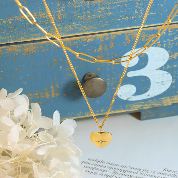 Wholesale European and American Jewelry Double-layer Heart-shaped Mang Star Inlaid Zircon Pendant Necklace Titanium Steel Plated 18k Gold Light Luxury Ins Style Jewelry