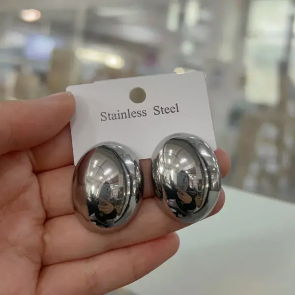 Wholesale 1 Pair Simple Style Classic Style Oval Plating 304 Stainless Steel Stainless Steel Earrings