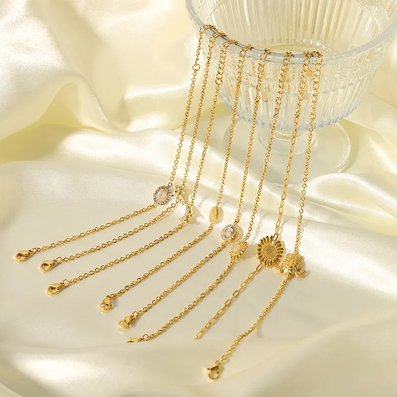 Wholesale PVD Coated Real Gold Plated 18K Gold Butterfly 304 Stainless Steel Modern Style Waterproof Non Tarnish 304 Stainless Steel Bracelets