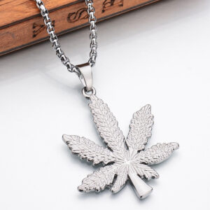 Leaf with stainless steel chain