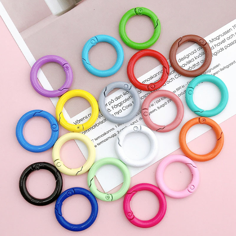 Wholesale Yi Lian New 25mm Spring Ring diy Jewelry Aessories Candy Color Baking Paint Open Ring Hardware Keychain Aessories