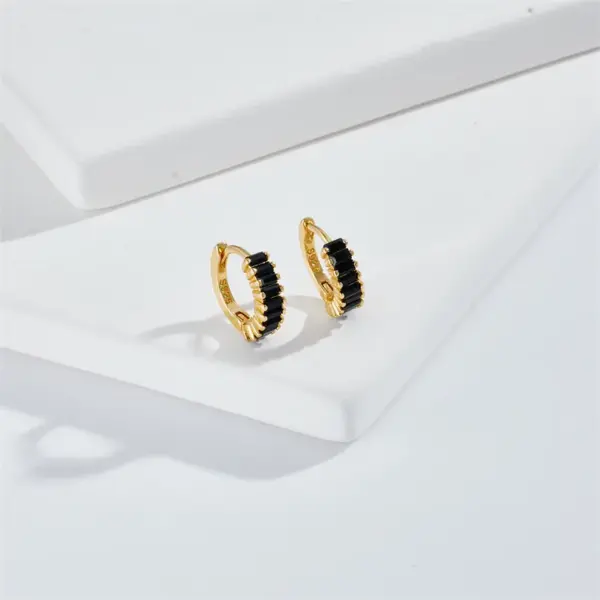 Wholesale Copper Inlaid With Rectangular Zirconia Irregular Ear Bone Buckle Women