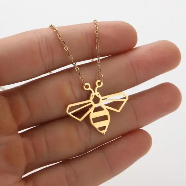 Wholesale PVD Coated Real Gold Plated Titanium Steel Cute Waterproof Non Tarnish 201 Stainless Steel Necklace