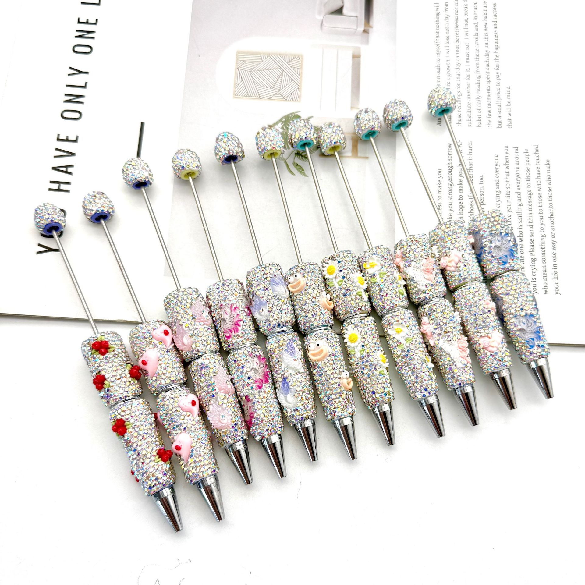 Wholesale New luminous full ill beaded pen diy luminous full ill heavy advanced rhinestone ball pen manufacturers