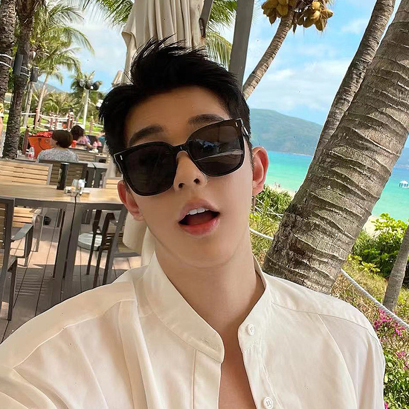 Wholesale Mi Nail Sunglasses Men's iving Sunglasses 2022 New Fashionable Internet Celebrity Women's Anti-UV Sunglasses