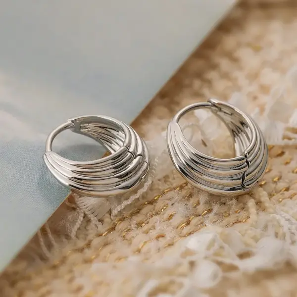 Wholesale 1 Pair Vintage Style Simple Style Geometric Plating Copper 18k Gold Plated Earrings