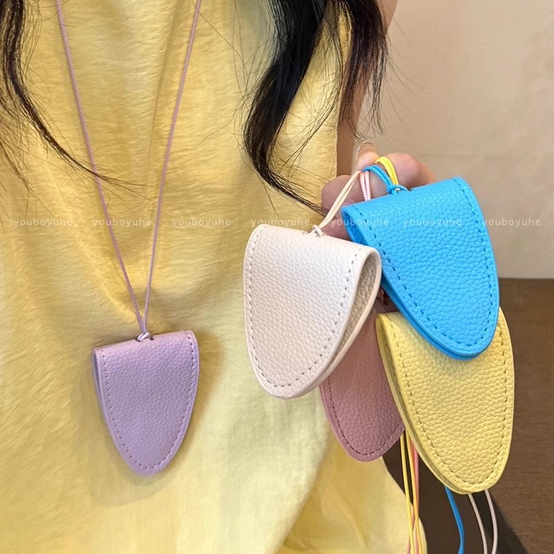 Wholesale Early Spring Dopamine Leather Magnetic Neck Hanging Glasses Bag Necklace Korean-style Decorative Aessories Long Distinctive Versatile Neck C