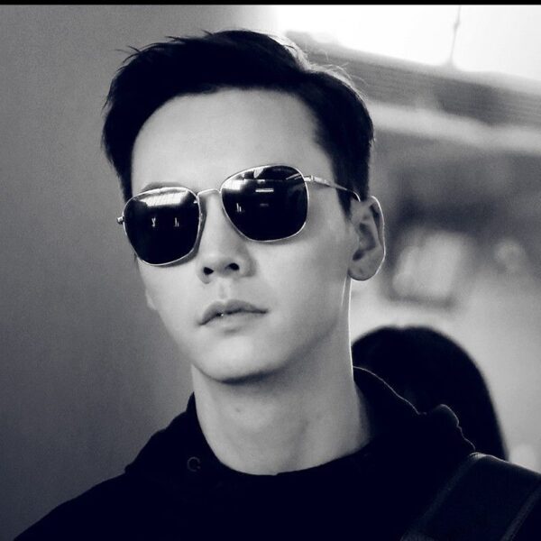 Wholesale European and American sunglasses high-grade sun protection sunglasses women's summer polygon UV protection sun protection glasses new fashion